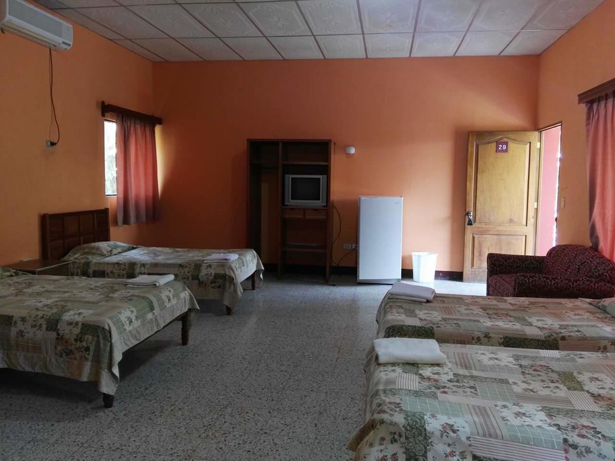 Hotel Santa Cruz Zapaca エクステリア 写真